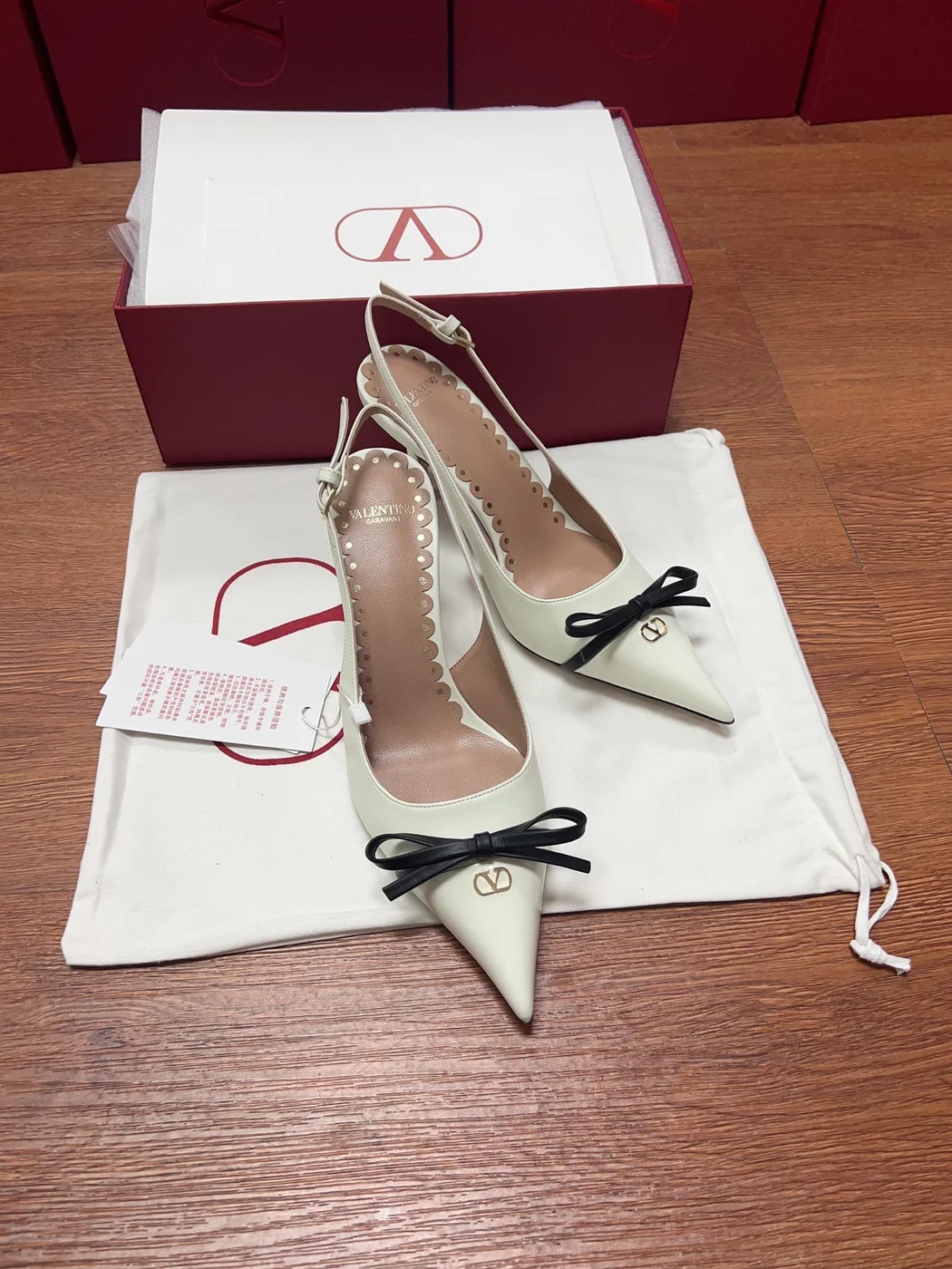 Valentino Women White Patent Leather Pointed Slingback Pumps product view 6