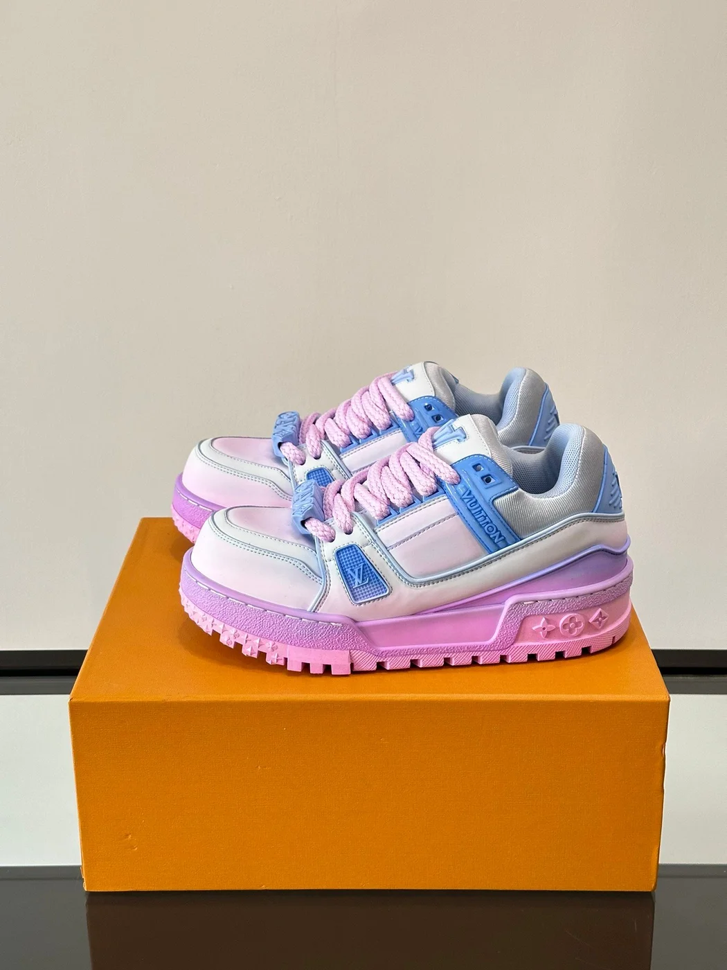 Louis Vuitton Men White and Blue Leather Sneakers product view 3