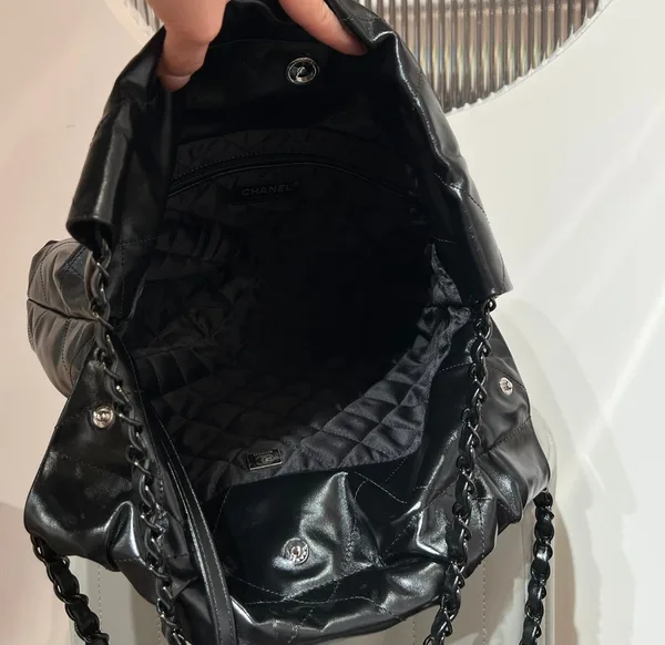 Chanel 22 Bag Black with Black Hardware product view 4