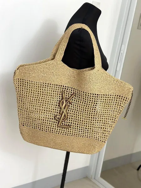 Saint Laurent Icare Maxi raffia tote bag product view 3