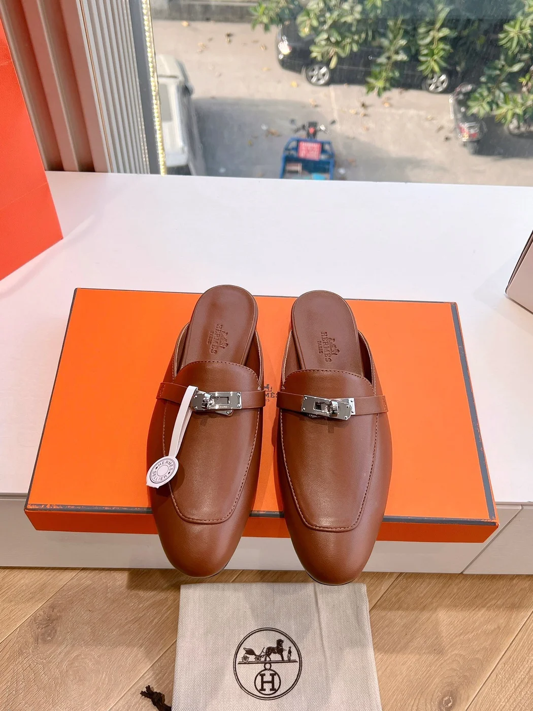 Hermès Women Brown Leather Slip On Mules product view 1