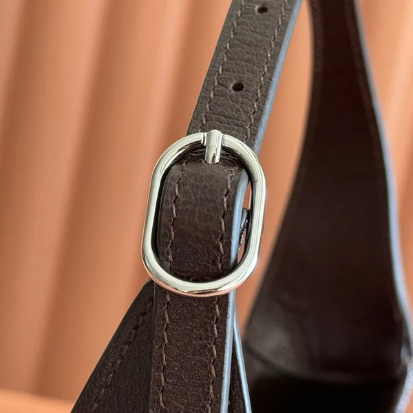 Gucci 26S Jackie Slim Shoulder Bag 27 In Dark Brown Calfskin product view 5