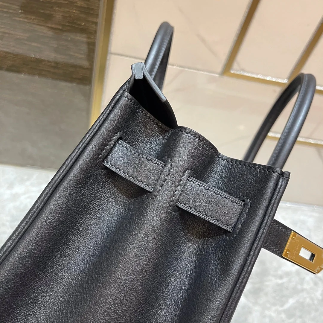 Hermès Birkin 30 cm Black Swift Leather Gold Hardware Bag product view 9