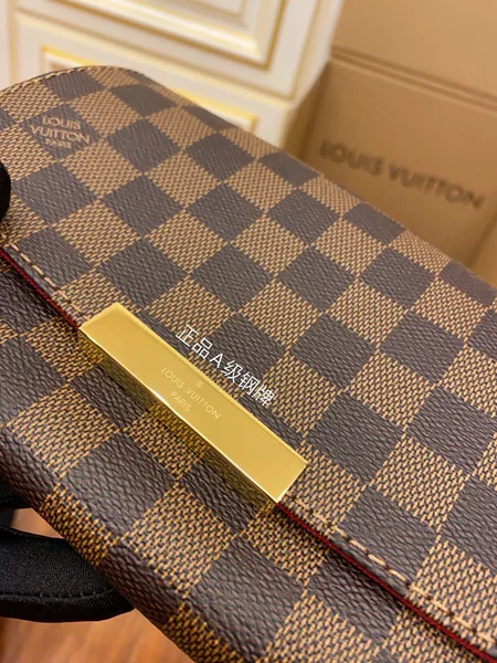 Louis Vuitton Damier Ebene Favorite PM bag product view 2