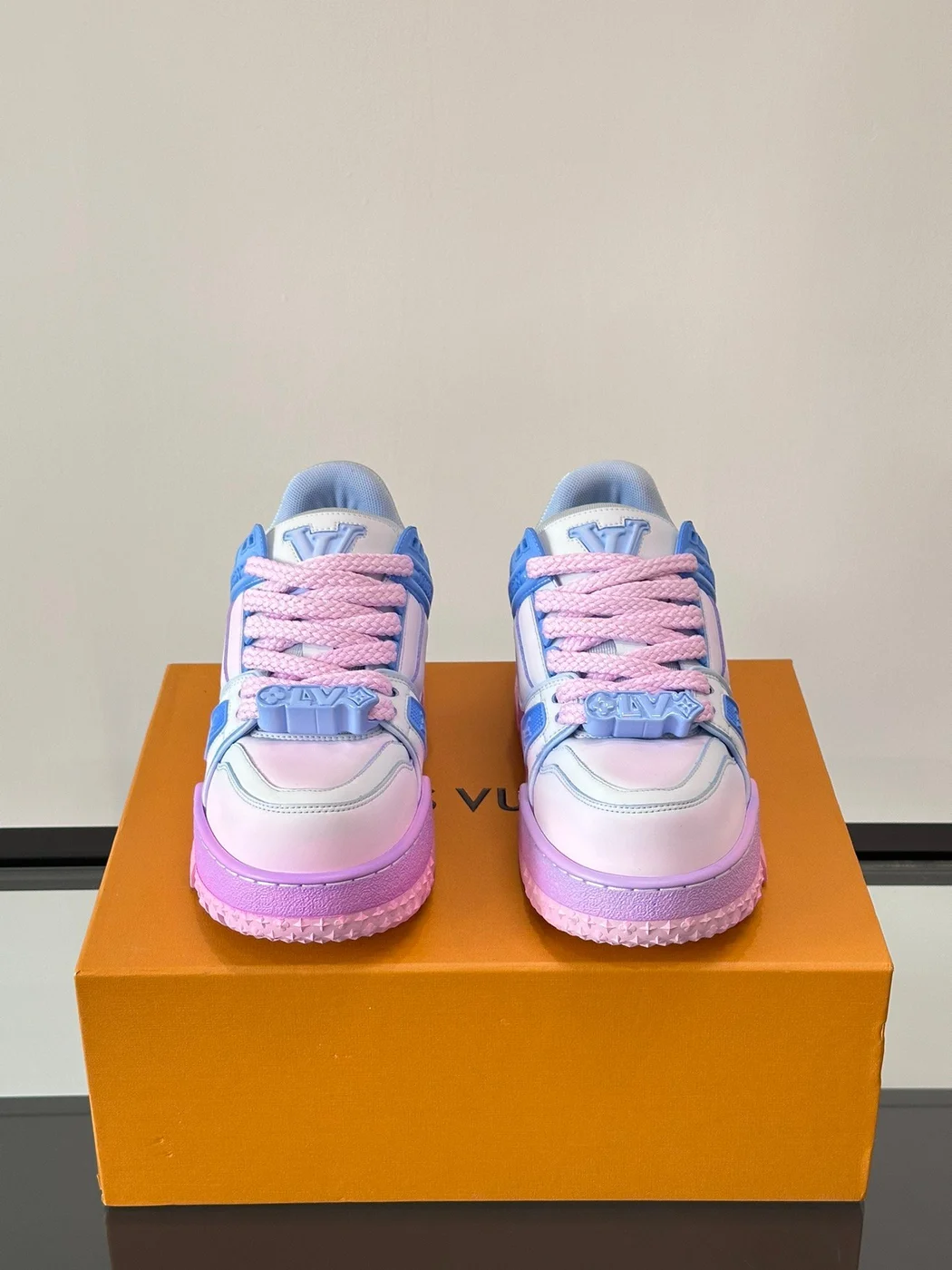 Louis Vuitton Men White and Blue Leather Sneakers product view 2