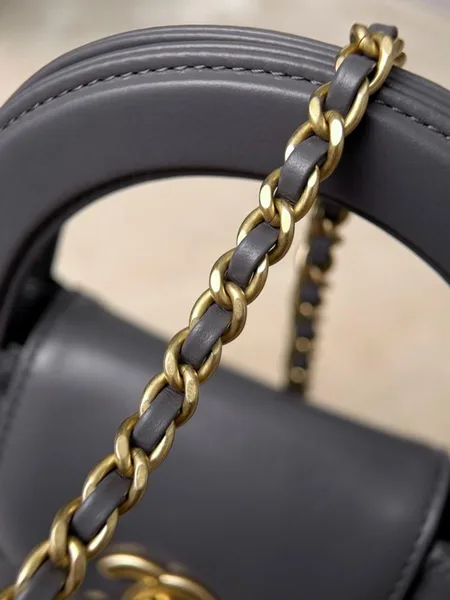 Chanel Chane Kelly in Grey Bag product view 5