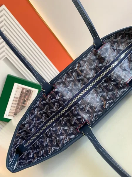 Goyard Navy Blue Goyardine Coated Canvas and Leather Saint Louis PM Tote product view 7