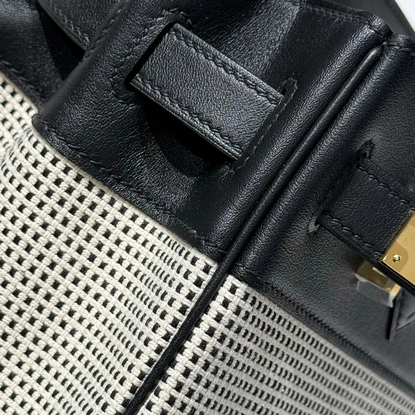 Hermès Birkin 30 cm In Black Swift White Black Plaid Toile Canvas Bag product view 5