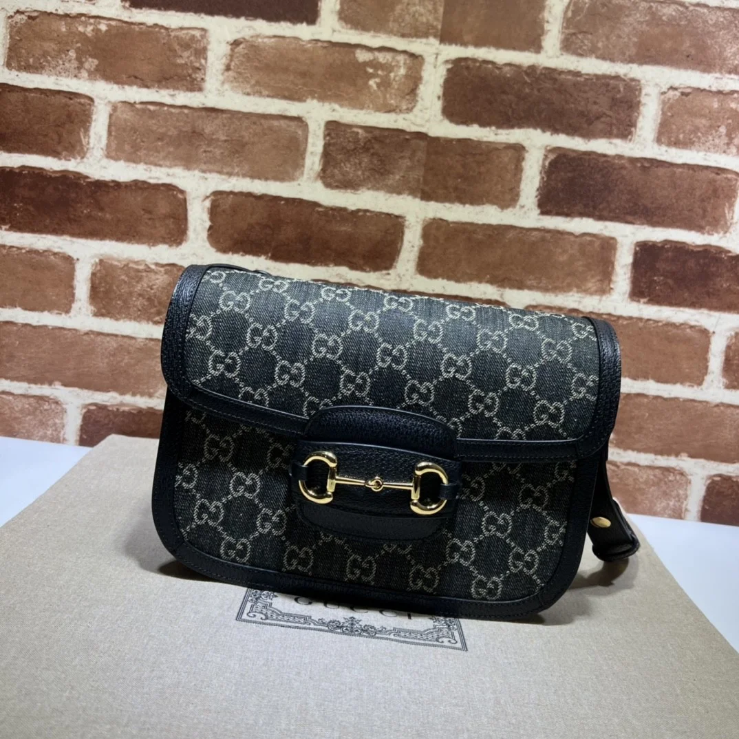 Gucci Small Horsebit Shoulder Bag (All Color in Stock) product view 2