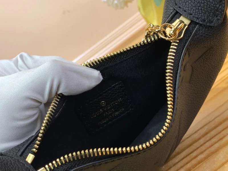 Louis Vuitton Moon Mini Bag Black Hanbags 20.5x11x5cm product view 6