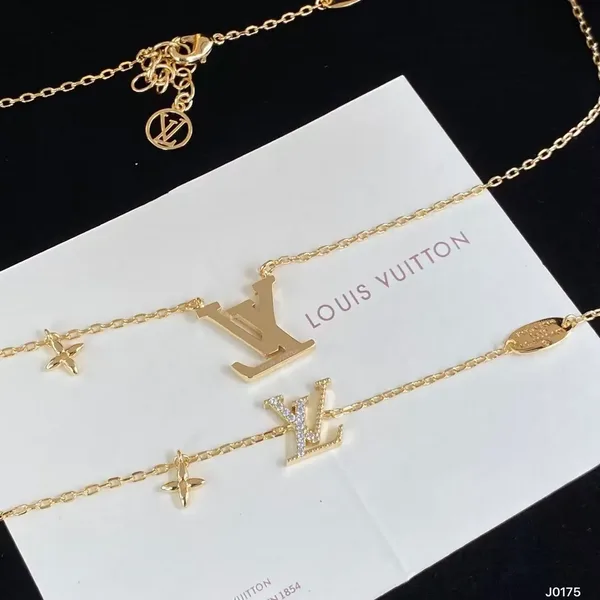 Louis Vuitton Pavé LV Star Slim Chain Bracelet Gold-Tone product view 4
