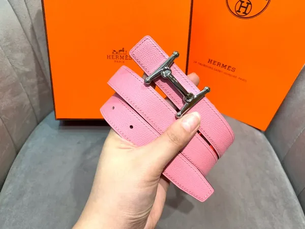 Hermès Pink/Red Reversible Belt with Silver-Tone Stirrup-Style H Buckle product view 6