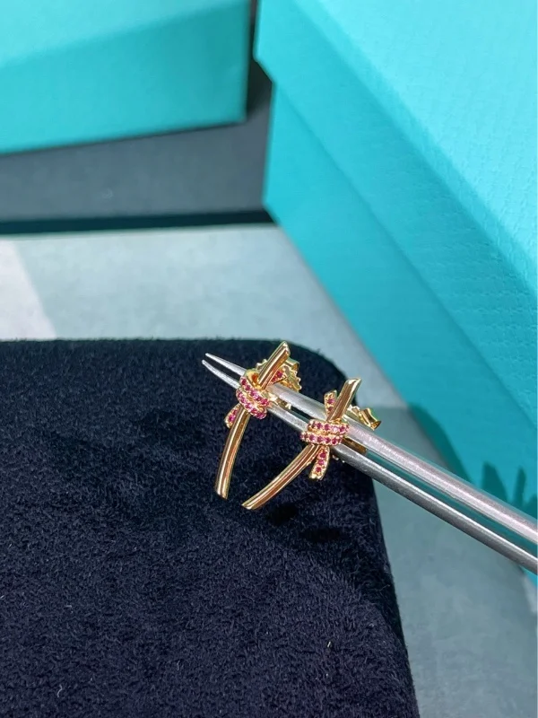 Tiffany  Co. Knot Pink Pavé-Effect Stud Earrings Rose-Tone product view 3