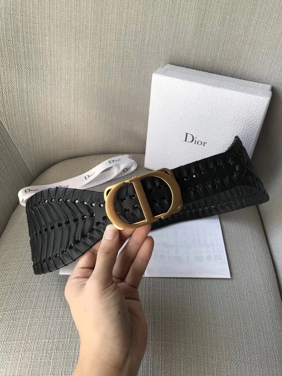 Dior 30 Montaigne 40MM Belt In Black Calfskin product view 4