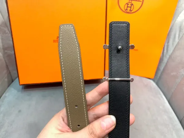 Hermès Taupe/Black Reversible Belt with Silver-Tone Stirrup-Style H Buckle product view 7