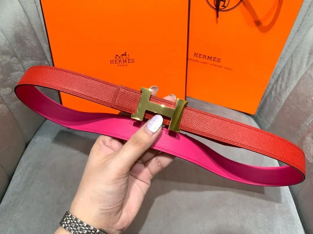 Hermès Red/Bright Pink Reversible Belt with Gold-Tone Wide H Buckle product view 5