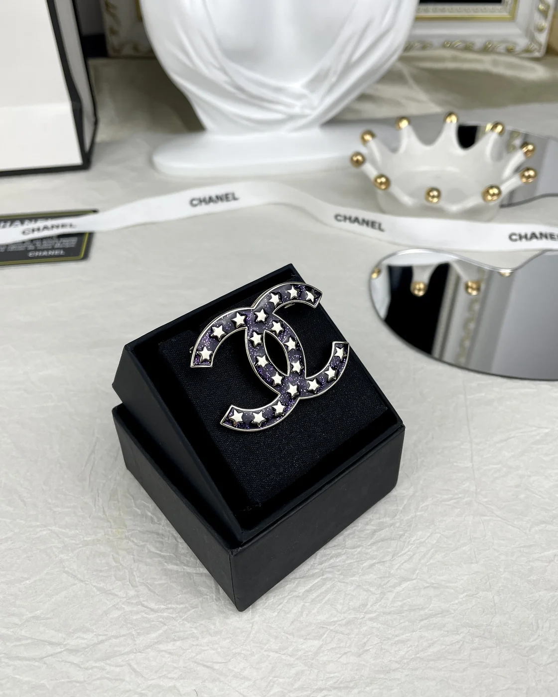 Chanel Star Enamel CC Brooch Navy and Silver-Tone product view 5