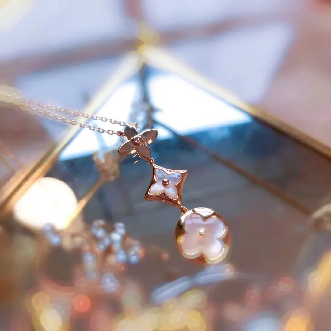 Louis Vuitton Three-Blossom Pearlescent Pendant Necklace White Inlay and Rose-Tone product view 1