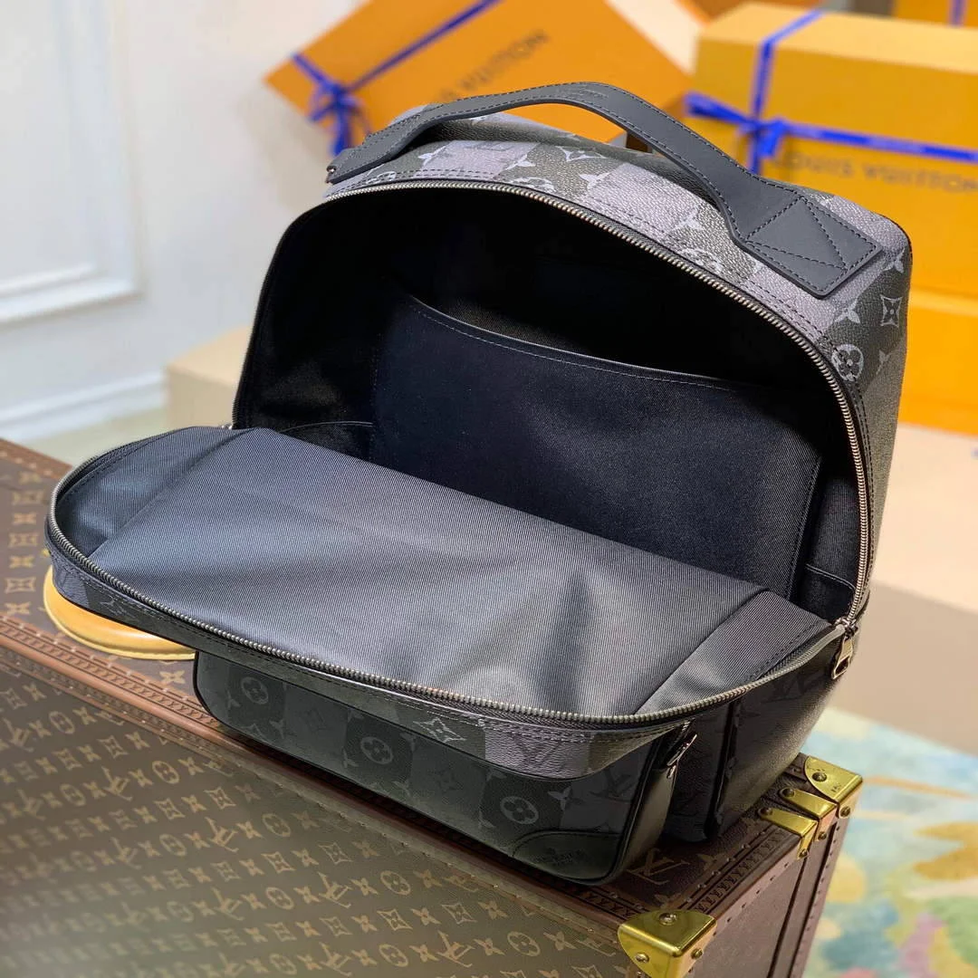 Louis Vuitton M45962 Utilitary Backpack product view 9