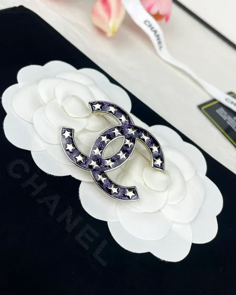 Chanel Star Enamel CC Brooch Navy and Silver-Tone product photo