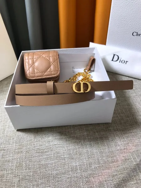 Dior Caro 15MM Belt with Removable Pouch in Beige Calfskin product view 8