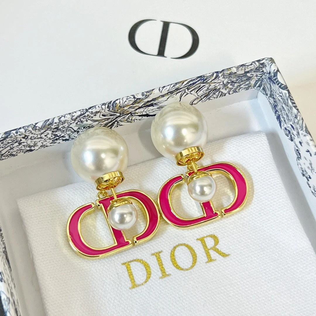 Dior Tribales Earrings in Metal and White Pearl-Effect Details with Rani Pink Lacquer product view 4