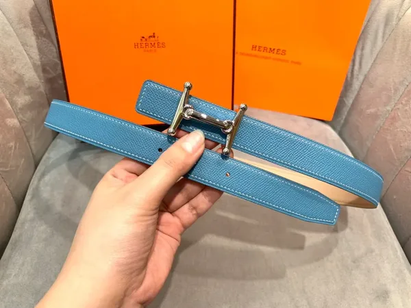 Hermès Light Blue/Taupe Reversible Belt with Silver-Tone Stirrup-Style H Buckle product view 3