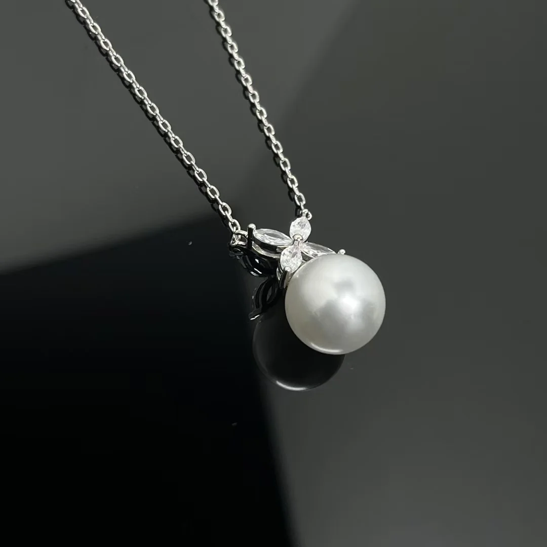Tiffany  Co. Victoria Flower Pearl-Effect Pendant Necklace Silver-Tone product view 3
