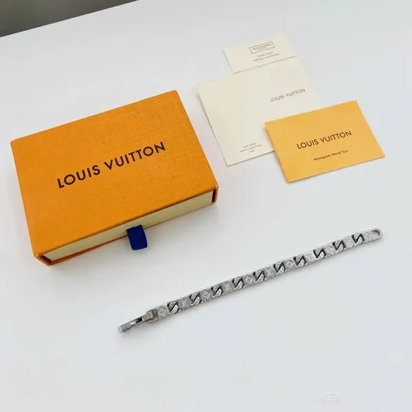 Louis Vuitton Monogram Plate Link Bracelet Silver-Tone product view 4