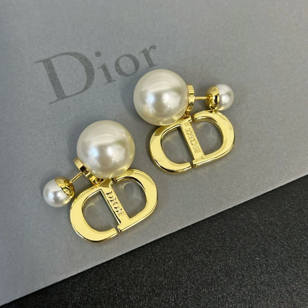Dior Tribales Earrings in Metal and White Pearl-Effect Details with Rani Pink Lacquer product view 5