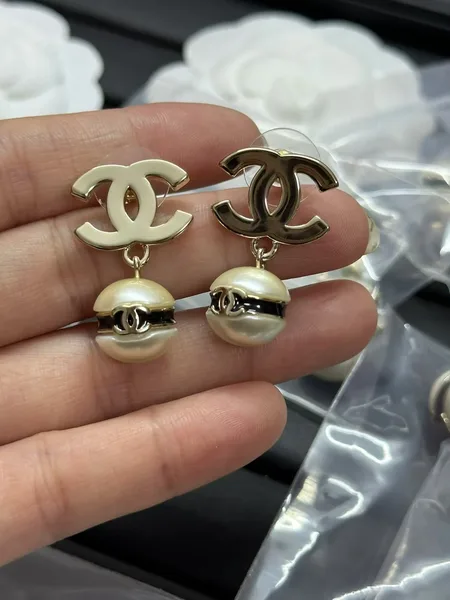 Chanel Polished CC Pearl-Effect Drop Earrings Gold-Tone product photo