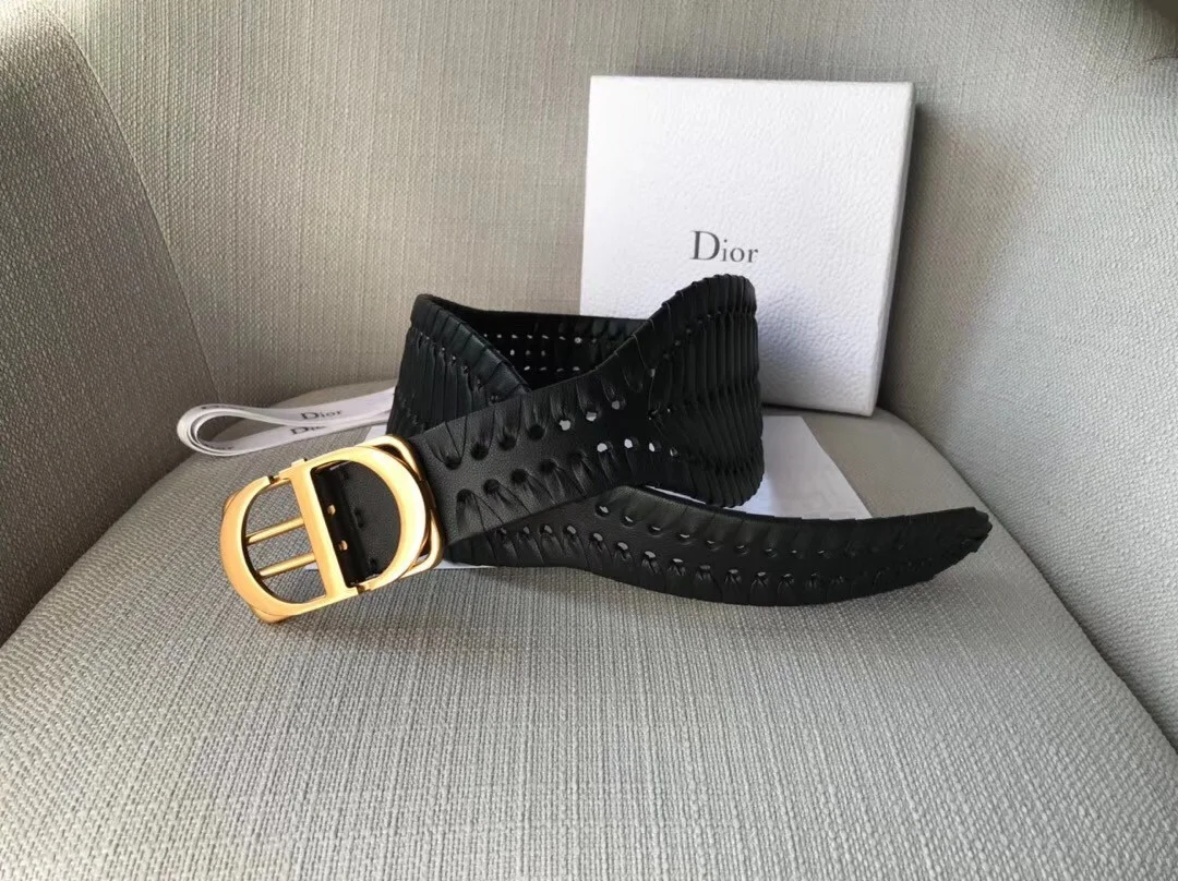 Dior 30 Montaigne 40MM Belt In Black Calfskin product view 5