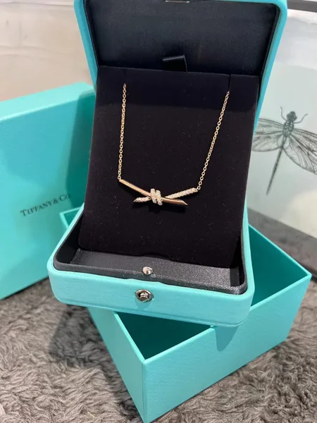 Tiffany  Co. Smooth Knot Pendant Necklace Gold-Tone product view 2