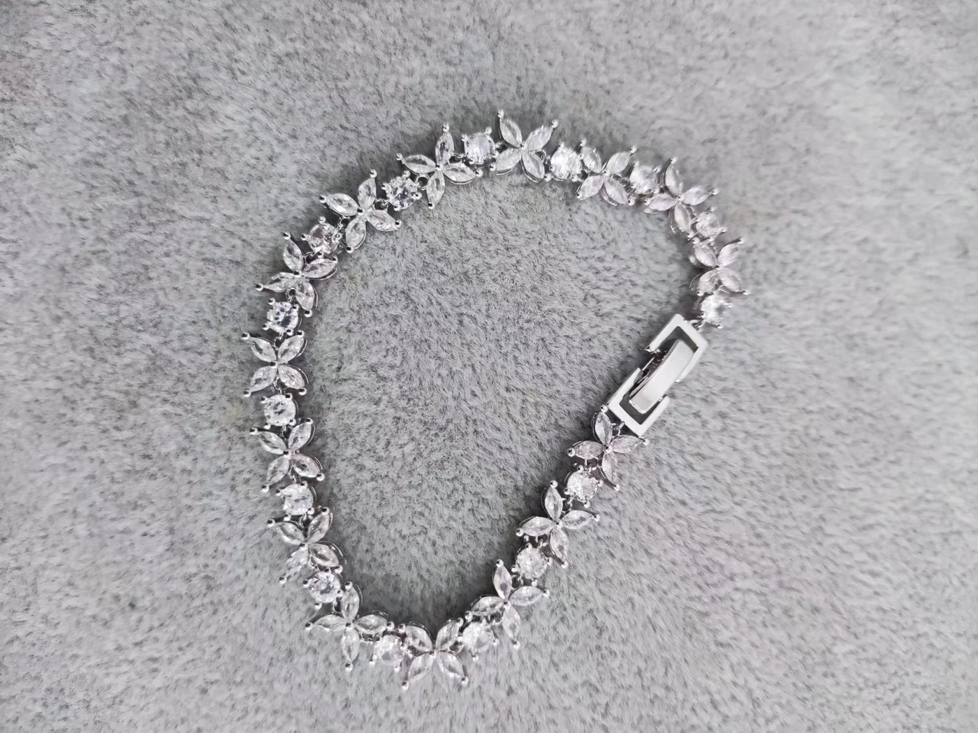 Tiffany  Co. Cluster Tennis Bracelet Silver-Tone product view 2