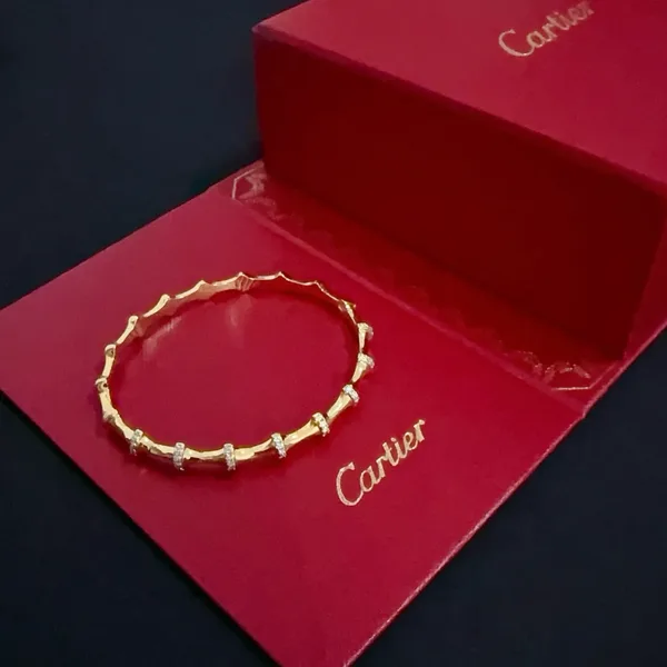 Cartier Gold-Tone Elongated-Link Chain Bracelet product view 9