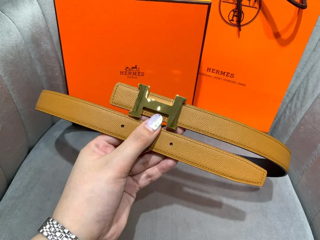 Hermès Tan/Black Reversible Belt with Gold-Tone Wide H Buckle product view 4