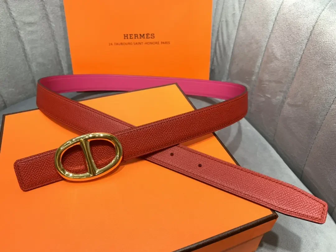 Hermès Red/Bright Pink Reversible Belt with Gold-Tone Oval Buckle product view 1