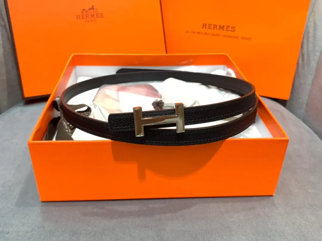 Hermès Black Reversible Belt with Silver-Tone Slim H Buckle product view 2