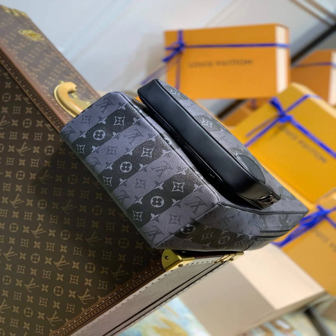 Louis Vuitton M45962 Utilitary Backpack product view 5