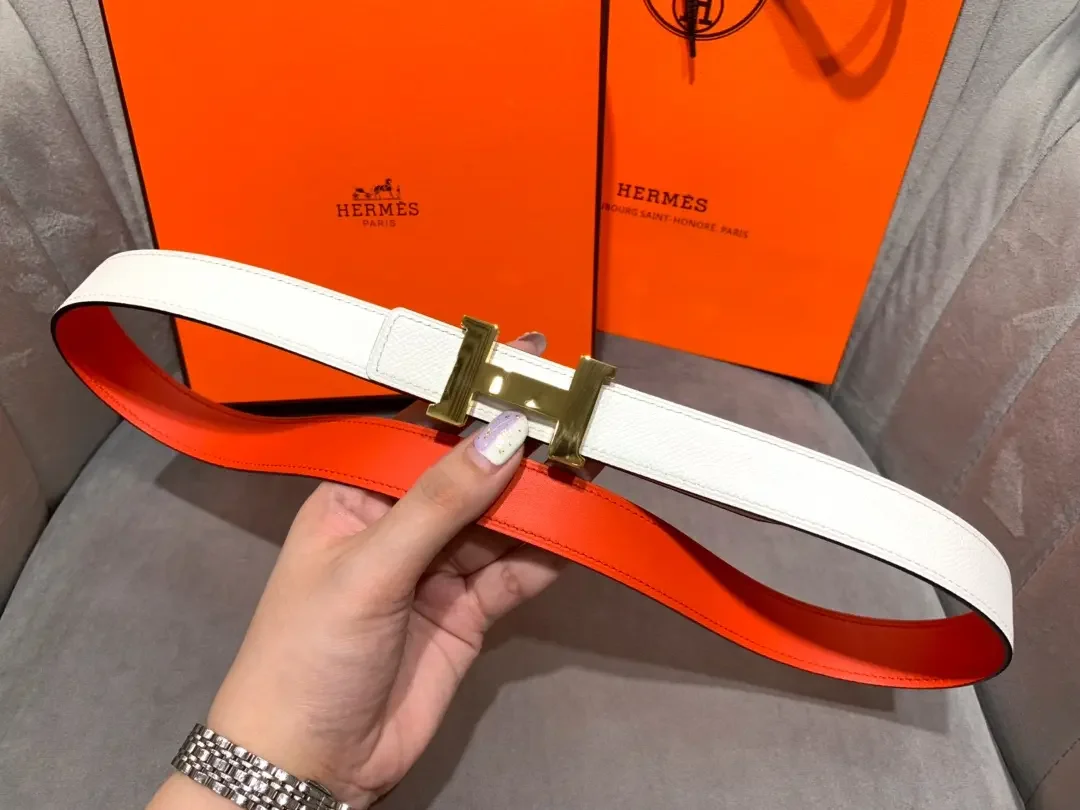 Hermès White/Red Reversible Belt with Gold-Tone Wide H Buckle product view 5