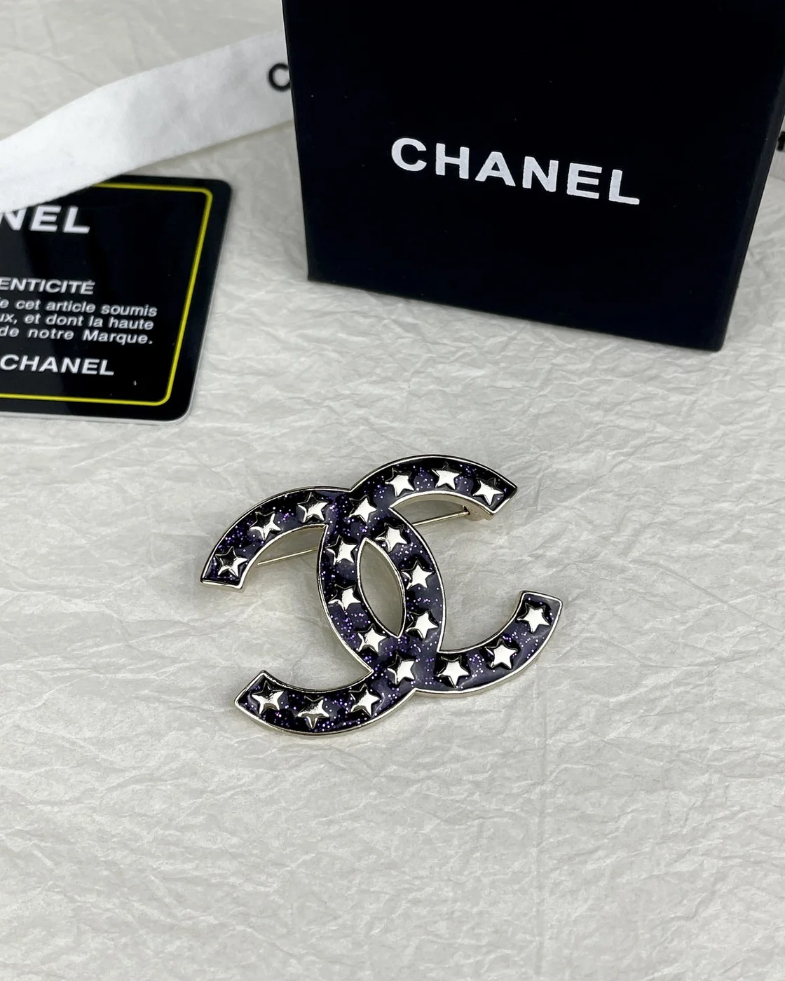 Chanel Star Enamel CC Brooch Navy and Silver-Tone product view 4