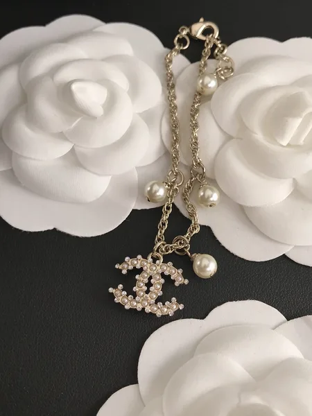 Chanel Star CC Pearl-Effect Chain Bracelet Silver-Tone product view 6