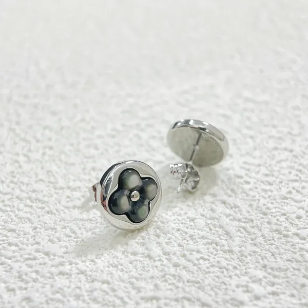 Louis Vuitton Sun Blossom Pearlescent Stud Earrings Gray Inlay and Silver-Tone product photo