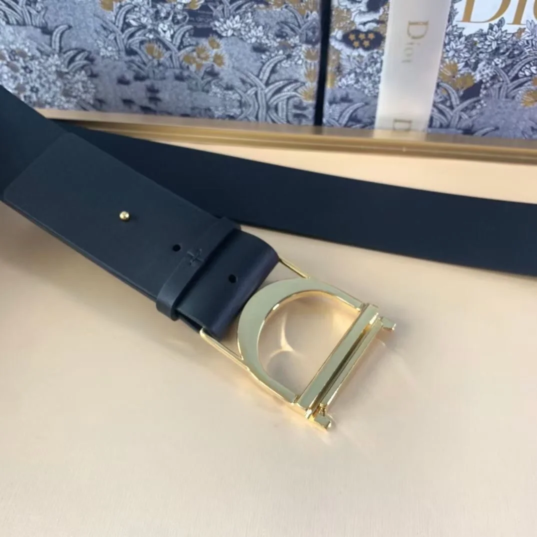 Dior 30 Montaigne 40MM Belt In Black Smooth Calfskin product view 5