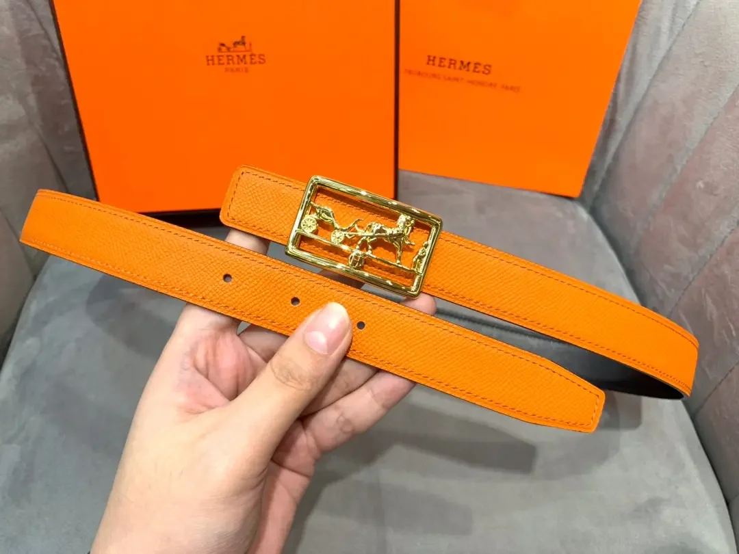 Hermès Orange/Black Reversible Belt with Gold-Tone Horse-and-Carriage Buckle product view 5