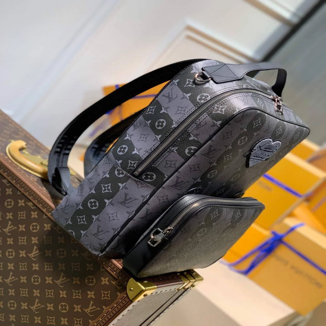 Louis Vuitton M45962 Utilitary Backpack product view 3