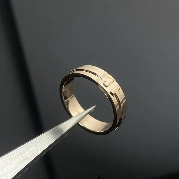 Tiffany  Co. Smooth Double T Wide Ring Rose-Tone product photo