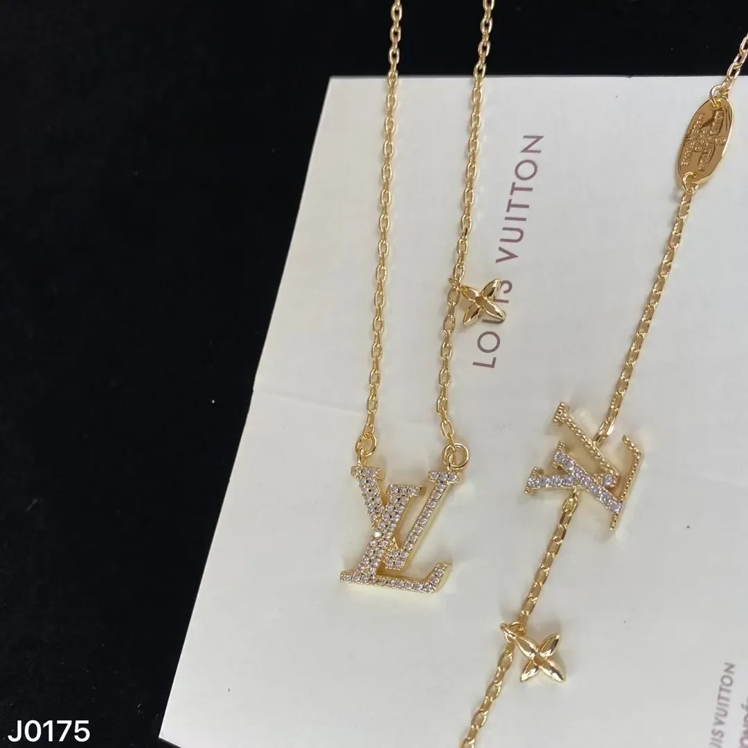 Louis Vuitton Pavé LV Star Slim Chain Bracelet Gold-Tone product view 2