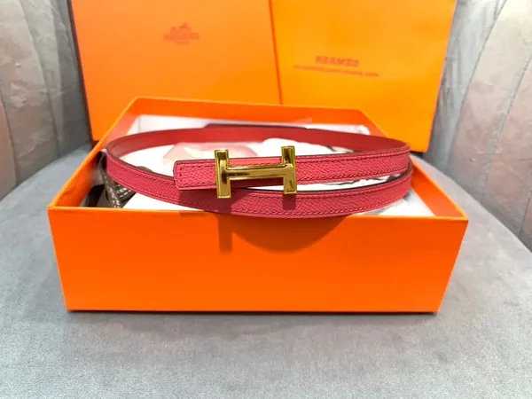 Hermès Bright Pink/Red Reversible Belt with Gold-Tone Slim H Buckle product view 2