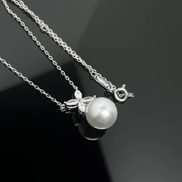 Tiffany  Co. Victoria Flower Pearl-Effect Pendant Necklace Silver-Tone product view 2